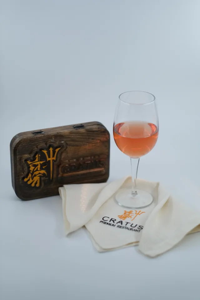 Vin rosé au verre