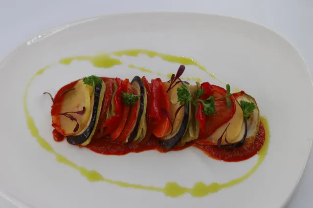 Assiette de légumes végétarienne
